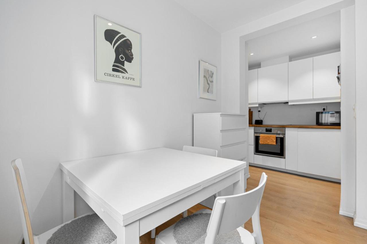 Behind Bryggen - Renovated - Budget Friendly Bergen Exteriör bild
